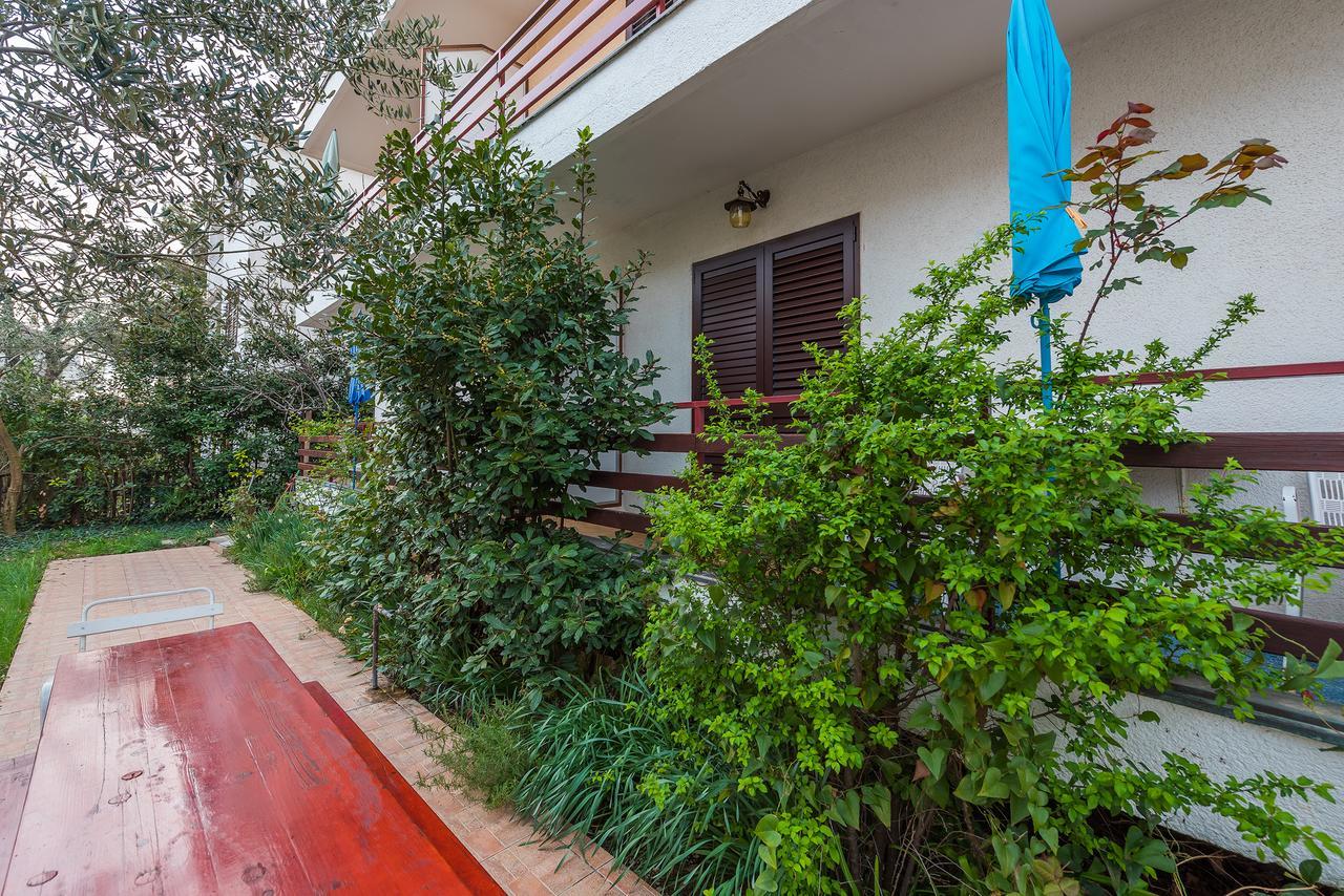 Apartments Boris Vodice Eksteriør billede